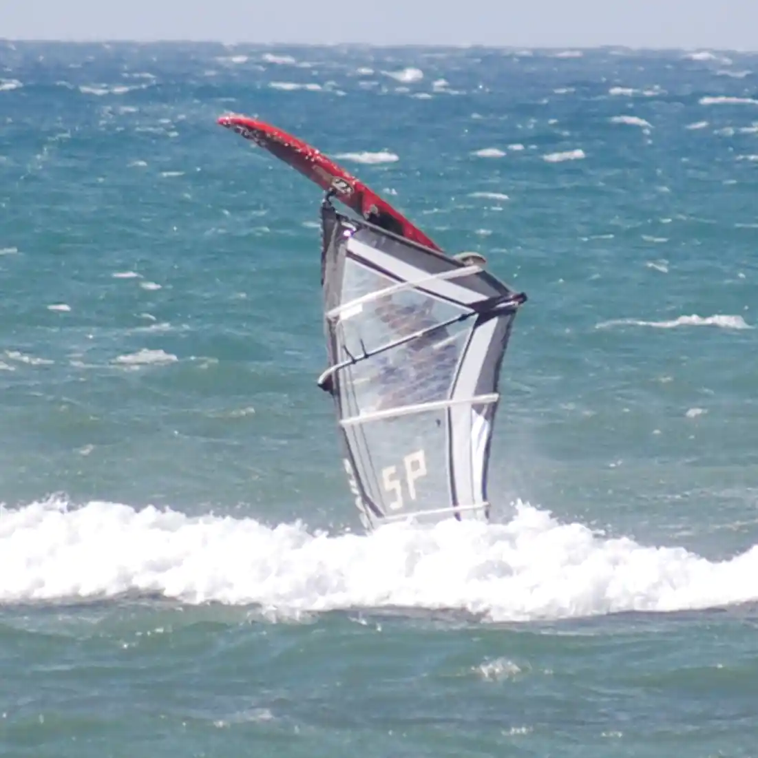 Coaching windsurf Hammamet – plan d'eau face à la Médina